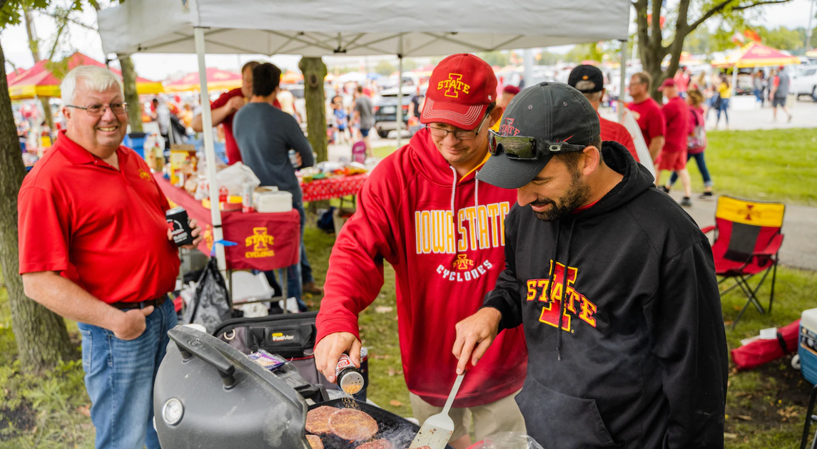 what-is-a-tailgate-party-and-what-to-bring-to-growatt