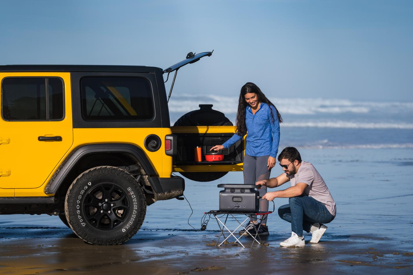 beach camping - Growatt